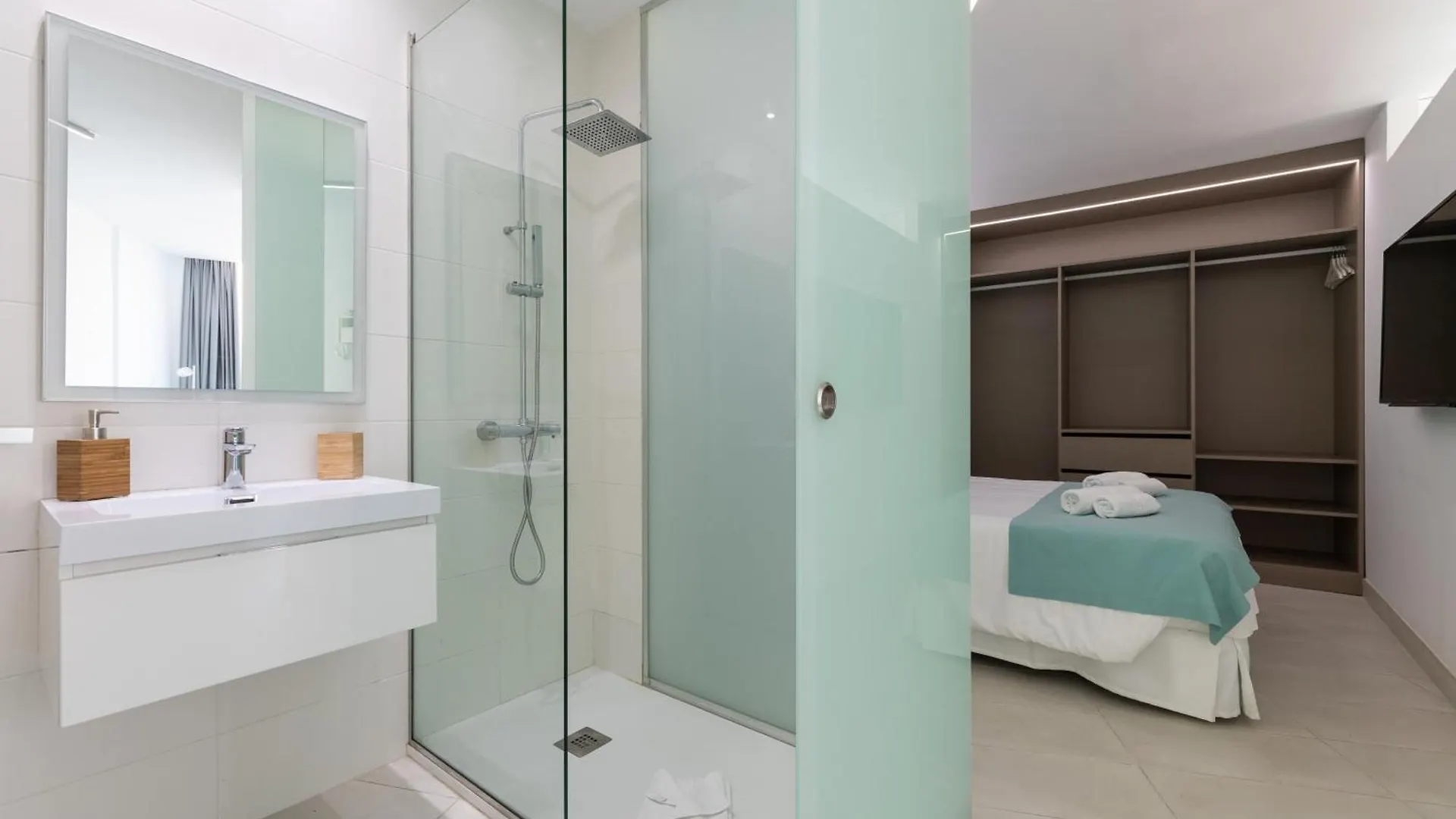 Edison Building By Canariasgetaway Las Palmas de Gran Canaria 0*,  Spain
