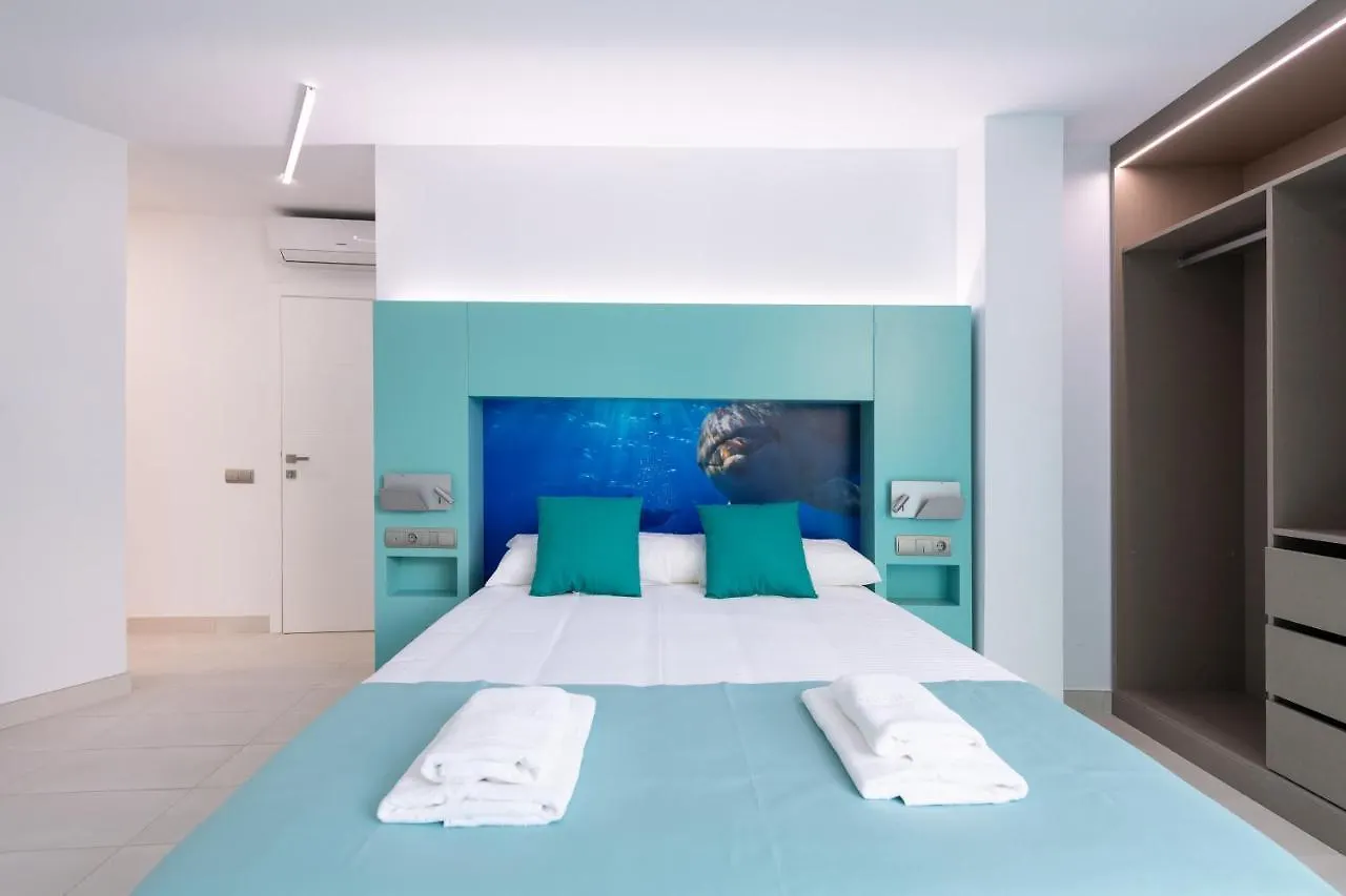 Edison Building By Canariasgetaway Las Palmas de Gran Canaria Spain